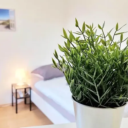 Апартаменты Modern 3-room With Winter Garden, Free Parking In - Ha01