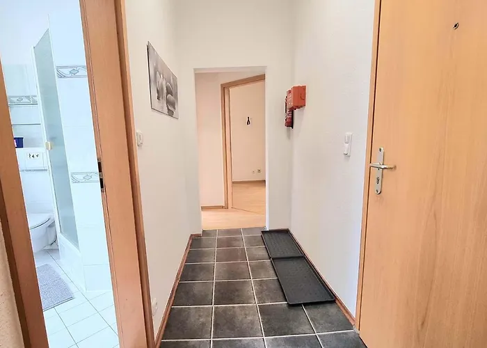 아파트 Modern 3-room With Winter Garden, Free Parking In - Ha01