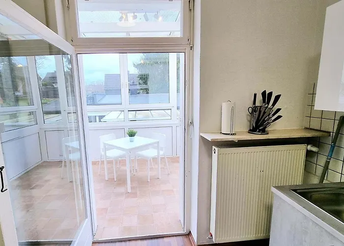 Διαμέρισμα Modern 3-room With Winter Garden, Free Parking In - Ha01 *